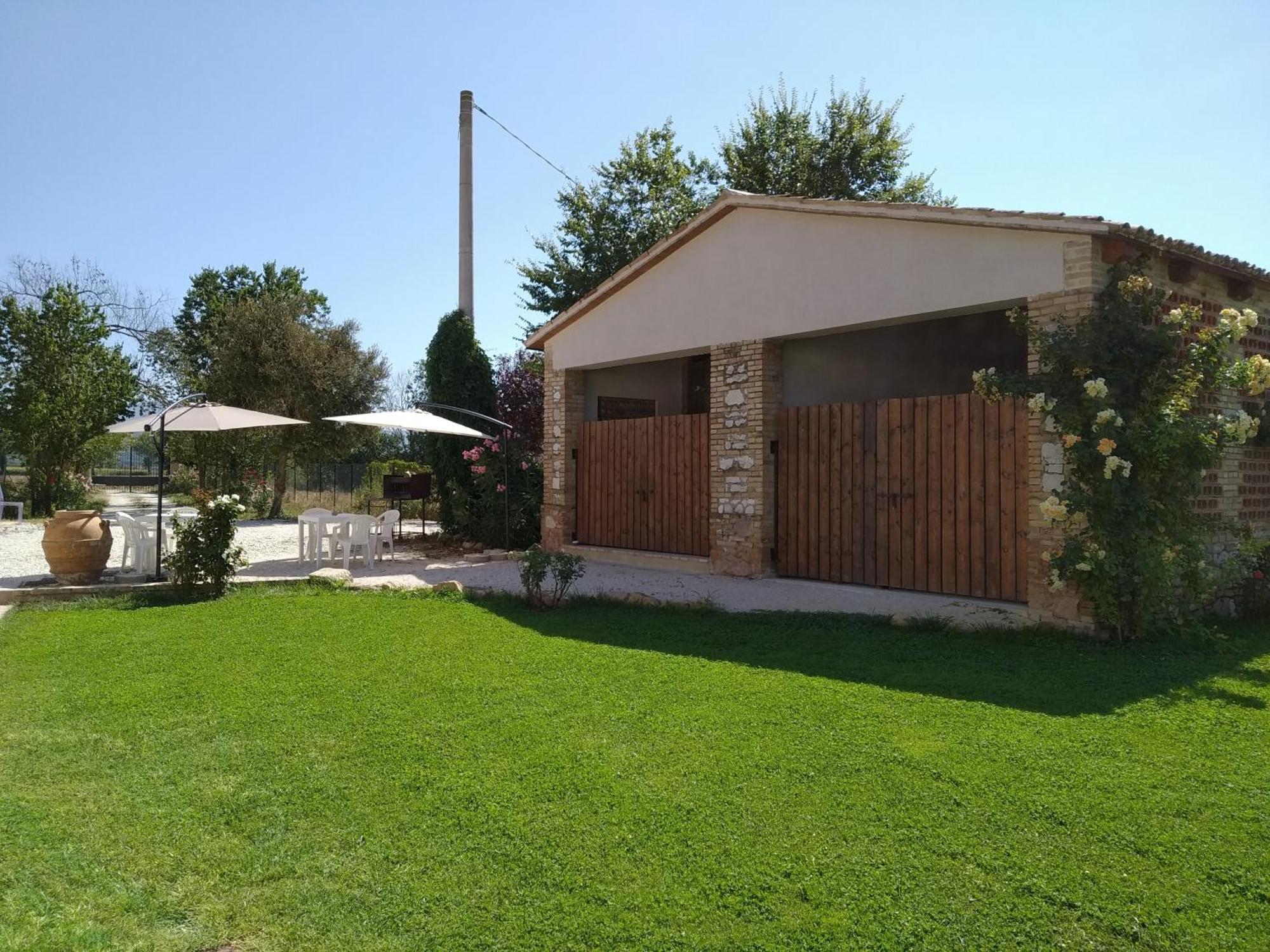 Podere Le Volte Degli Angeli سبيلّو المظهر الخارجي الصورة